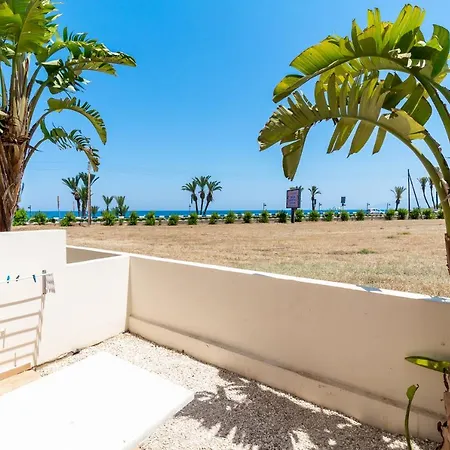 Kate's Latchi Beachfront Studio 1 By Ezoria Apartment Polis