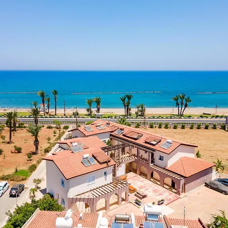 Apartment Kate's Latchi Beachfront Studio 1 By Ezoria Polis